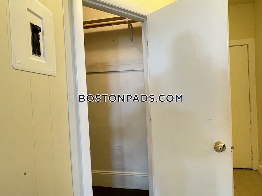 Boston - $1,750 /month
