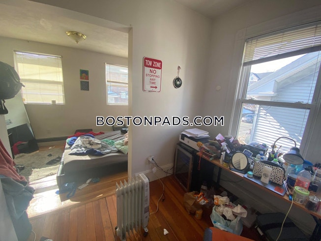 Boston - $4,000 /mo