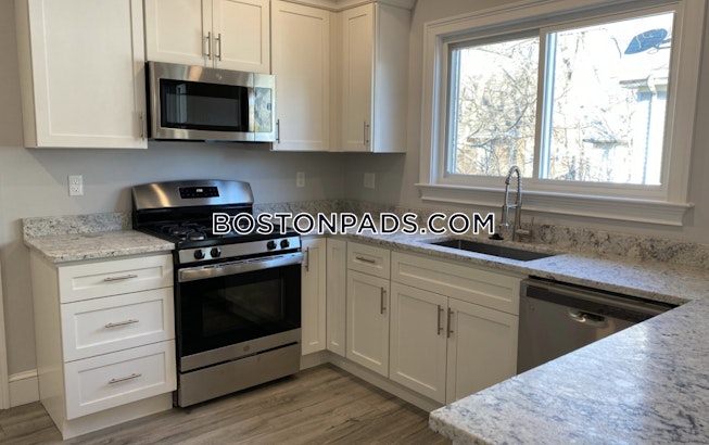 Boston - $4,495 /mo