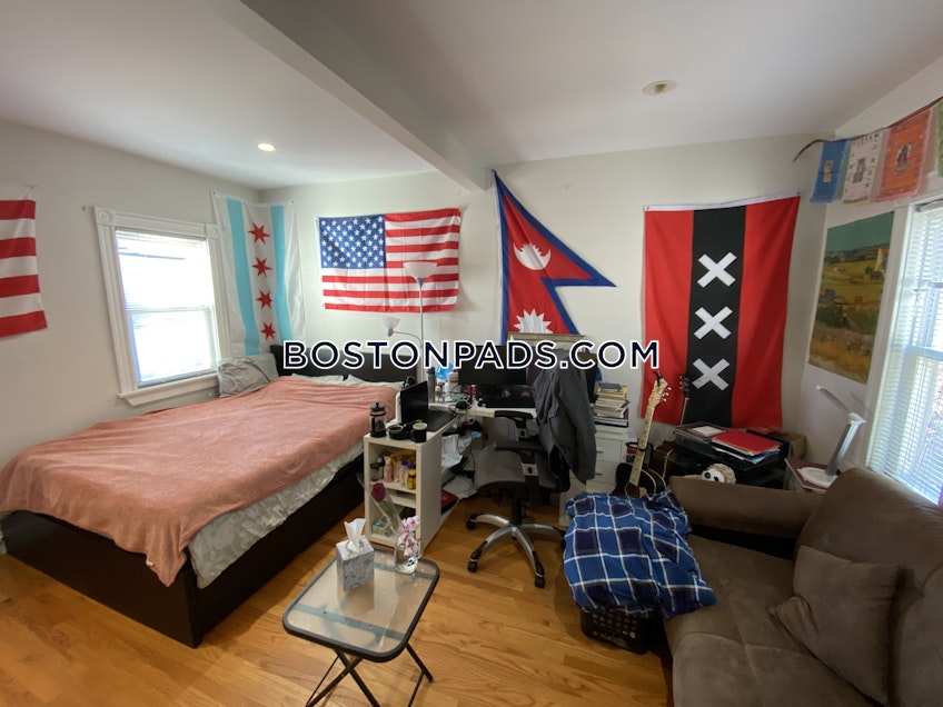 Somerville - $4,200 /month