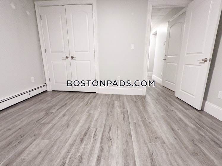 Maverick St., Boston