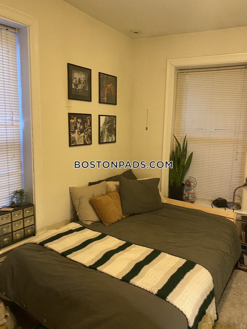 Boston - $6,000 /month