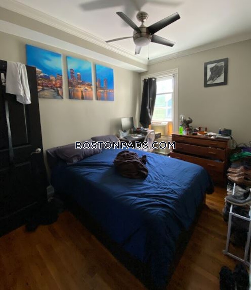 Boston - $4,800 /month