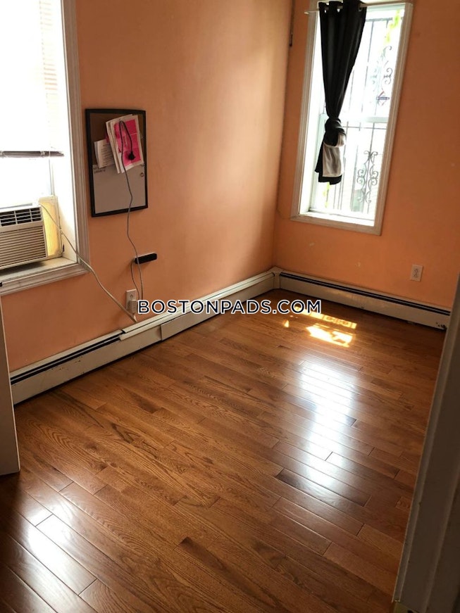 Boston - $3,650 /mo