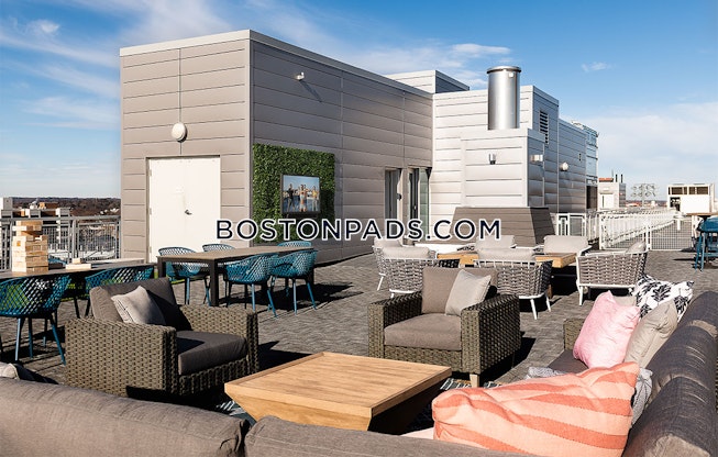 Boston - $3,370 /mo