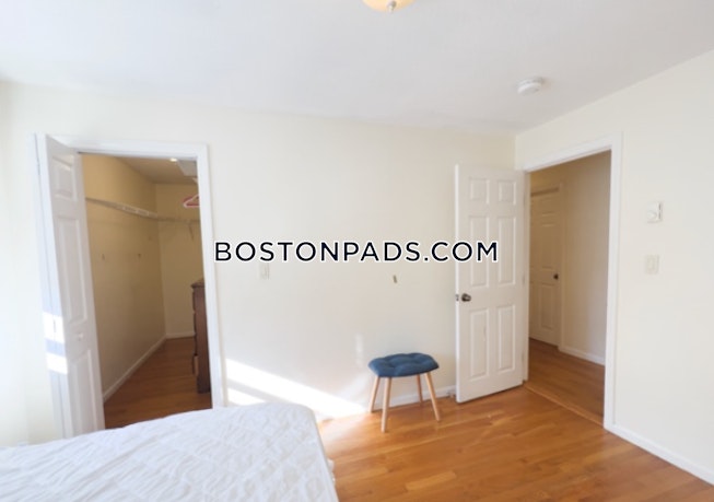 Roxbury Crossing - $4,200 /mo