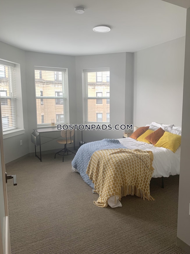 Boston - $3,850 /mo