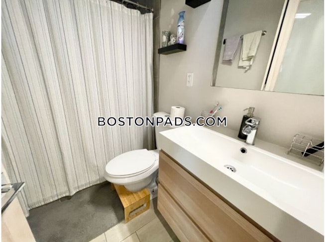 Boston - $5,150 /mo