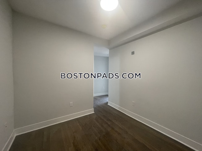 Boston - $1,825 /mo
