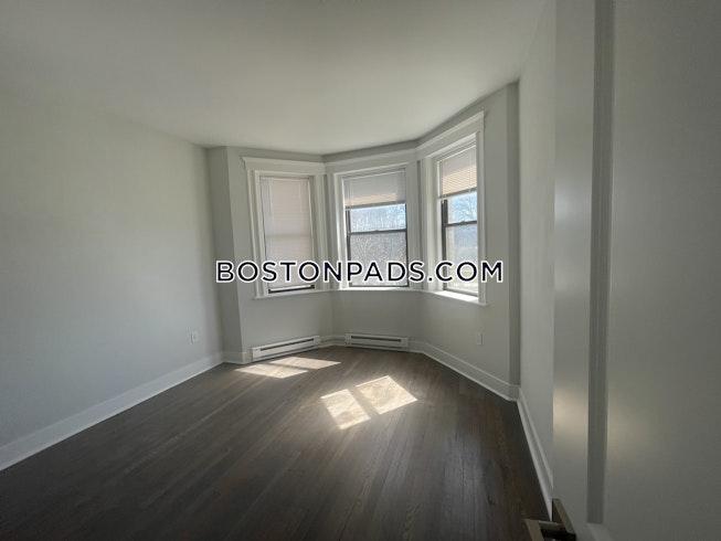 Boston - $1,825 /mo