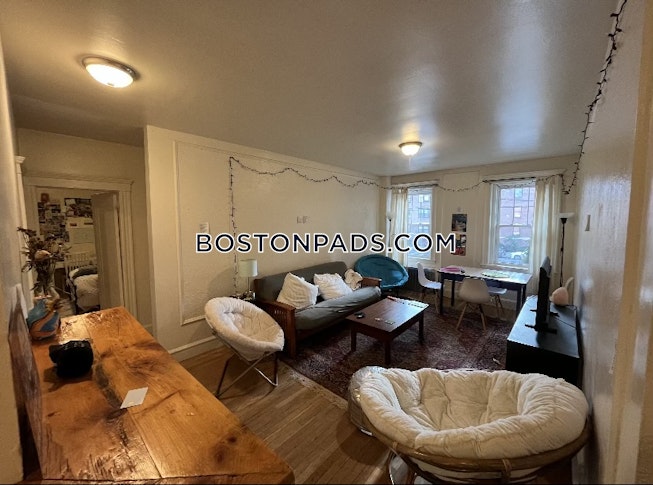 Boston - $3,800 /mo