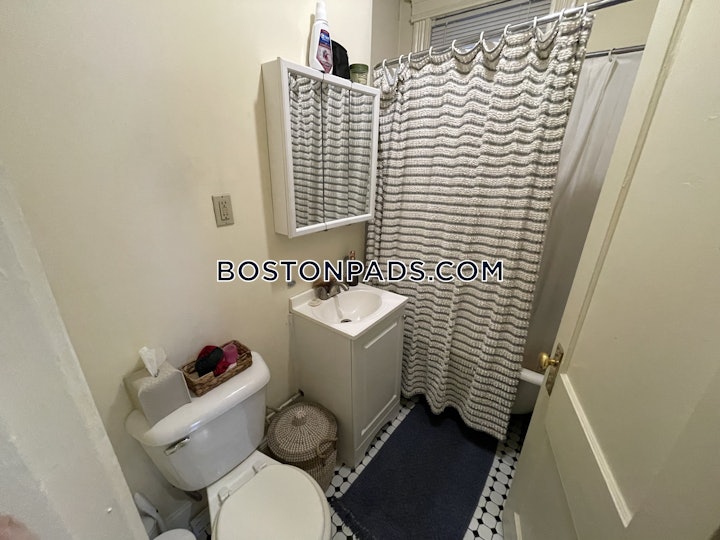 fenwaykenmore-1-bed-1-bath-boston-boston-2650-4625358 
