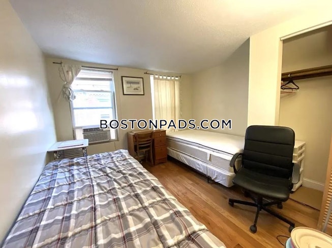 Boston - $2,880 /mo