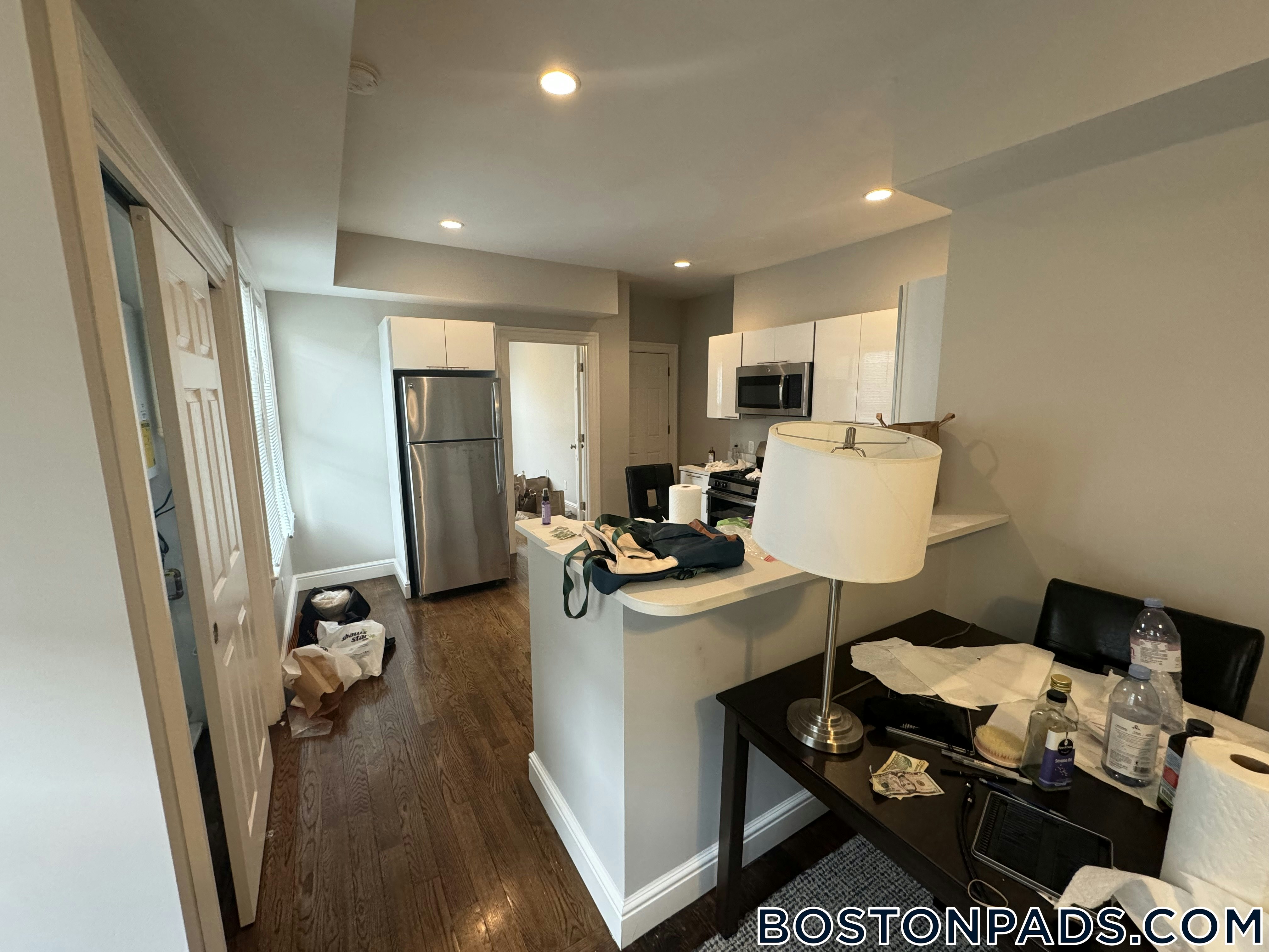 Cambridge - $3,675