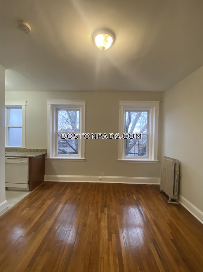 Boston - $2,245+ /mo