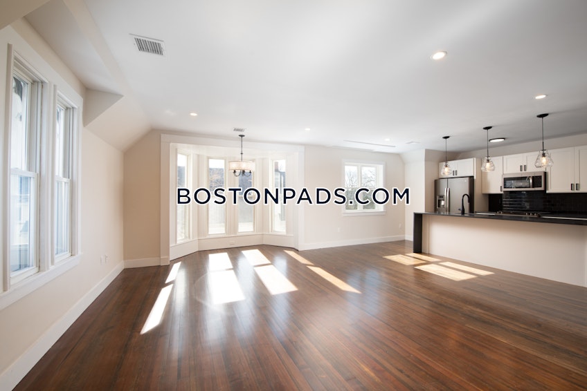 Boston - $6,500 /month