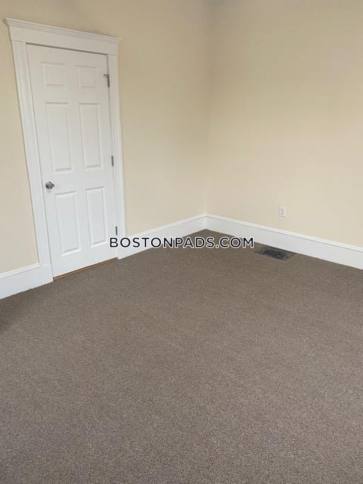 Neponset Ave. Boston picture 15