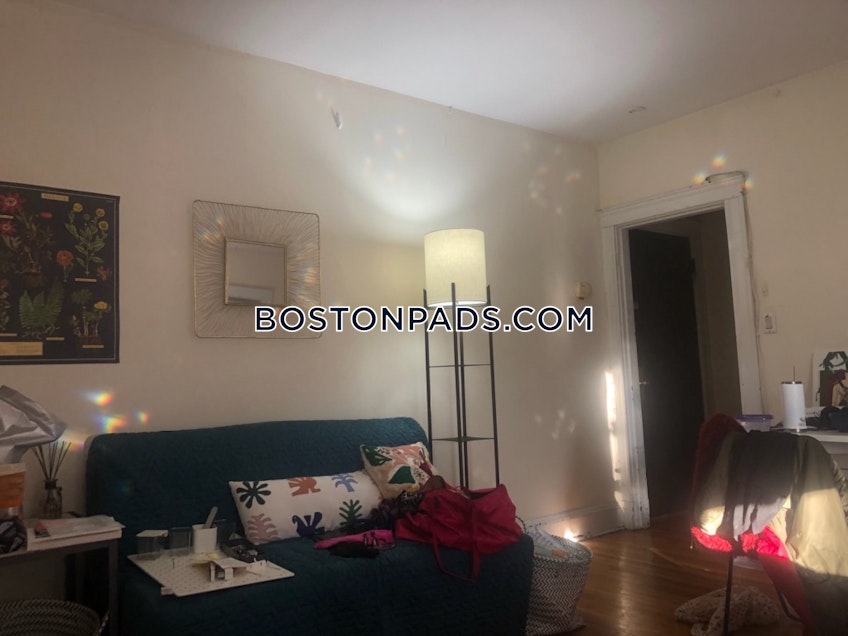 Boston - $1,450 /month
