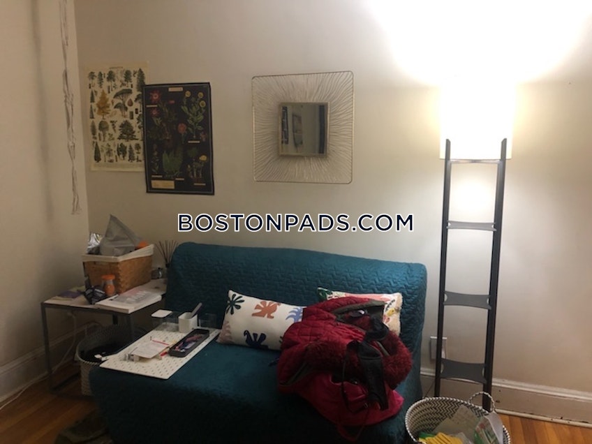 Boston - $1,450 /month