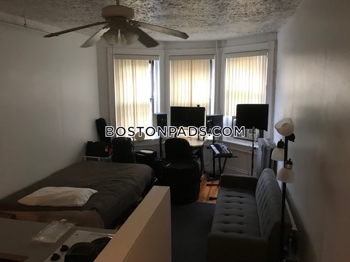 northeasternsymphony-3-bed-1-bath-boston-boston-5400-4551506 