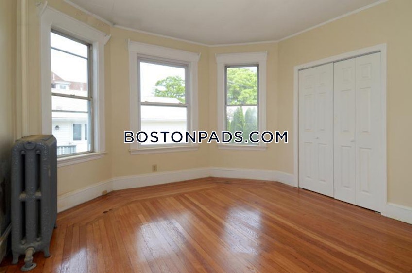 Boston - $2,000 /month