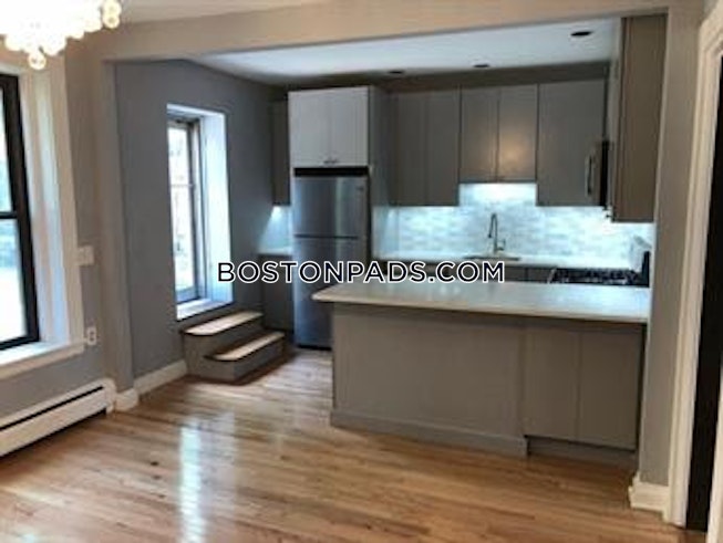 Boston - $4,900 /mo