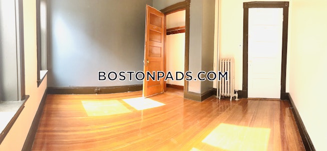 Boston - $3,200 /mo