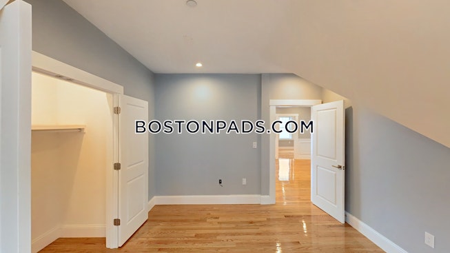 Boston - $3,500 /mo