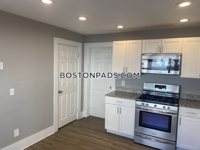 Boston - $5,410 /mo