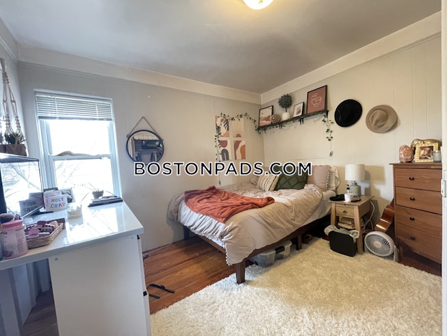 Somerville - $3,650 /mo