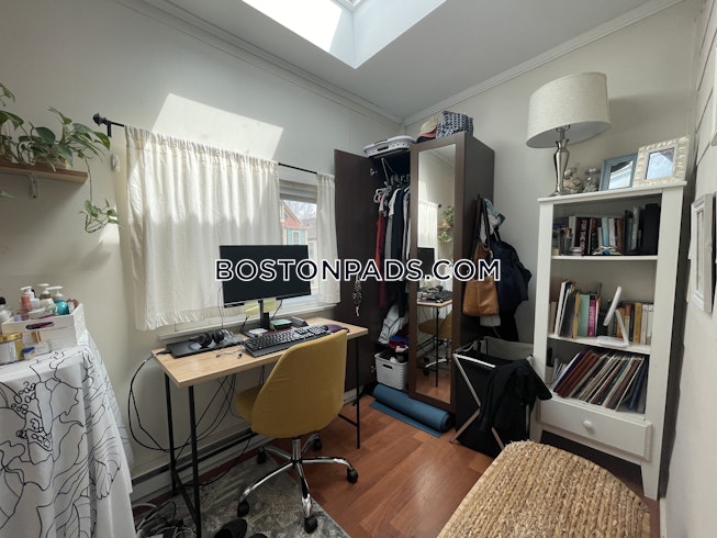 Somerville - $3,650 /mo