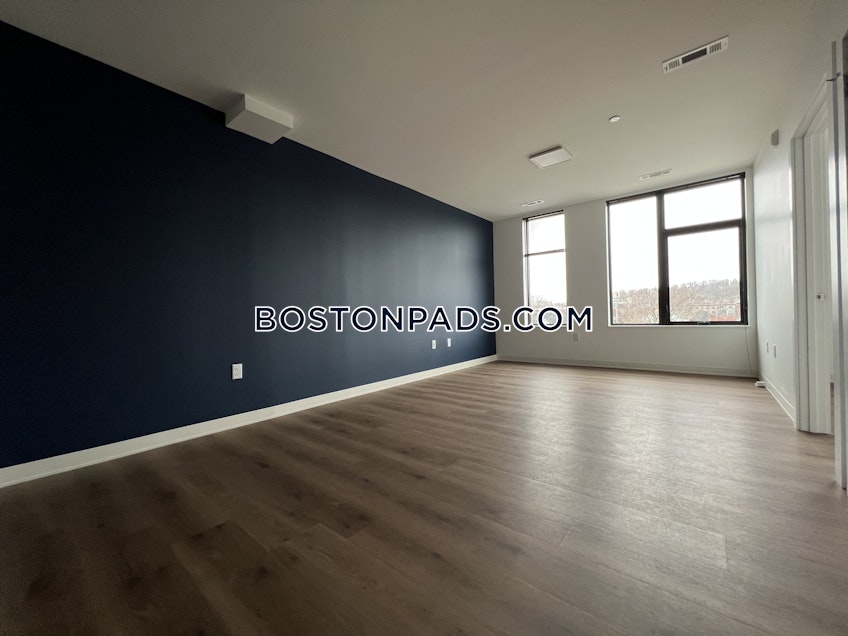 Boston - $3,671 /month