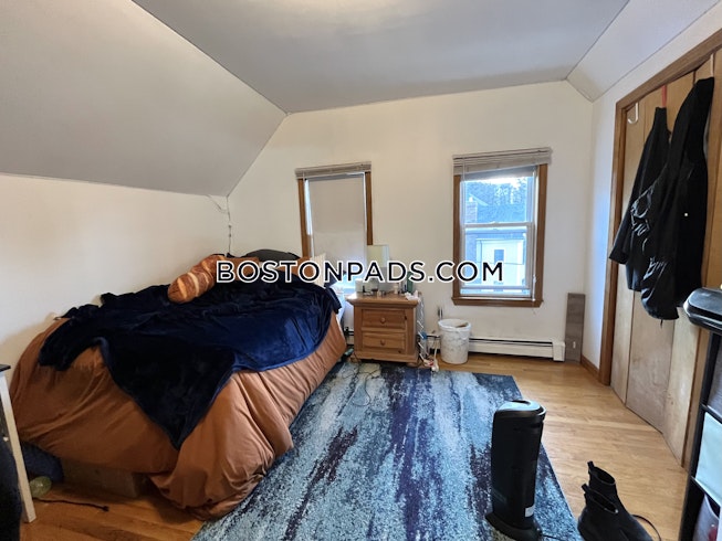 Boston - $3,000 /mo