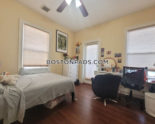 Boston - $6,710 /mo
