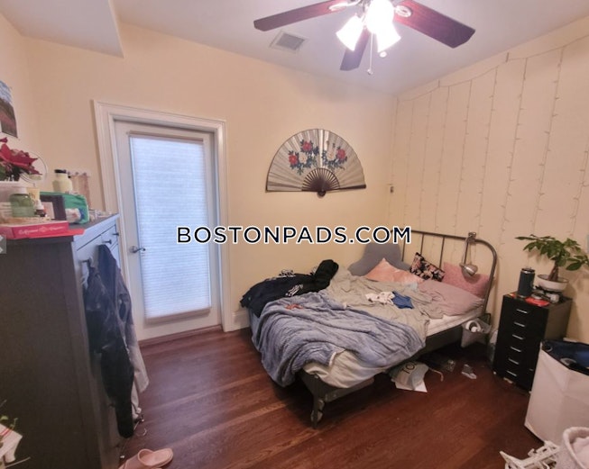 Boston - $6,710 /mo