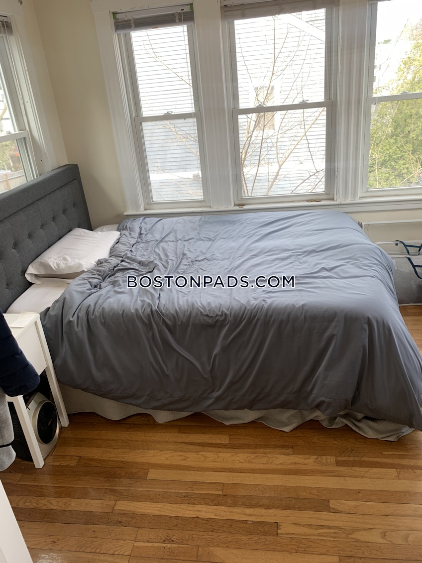 Allston - $3,600 /month