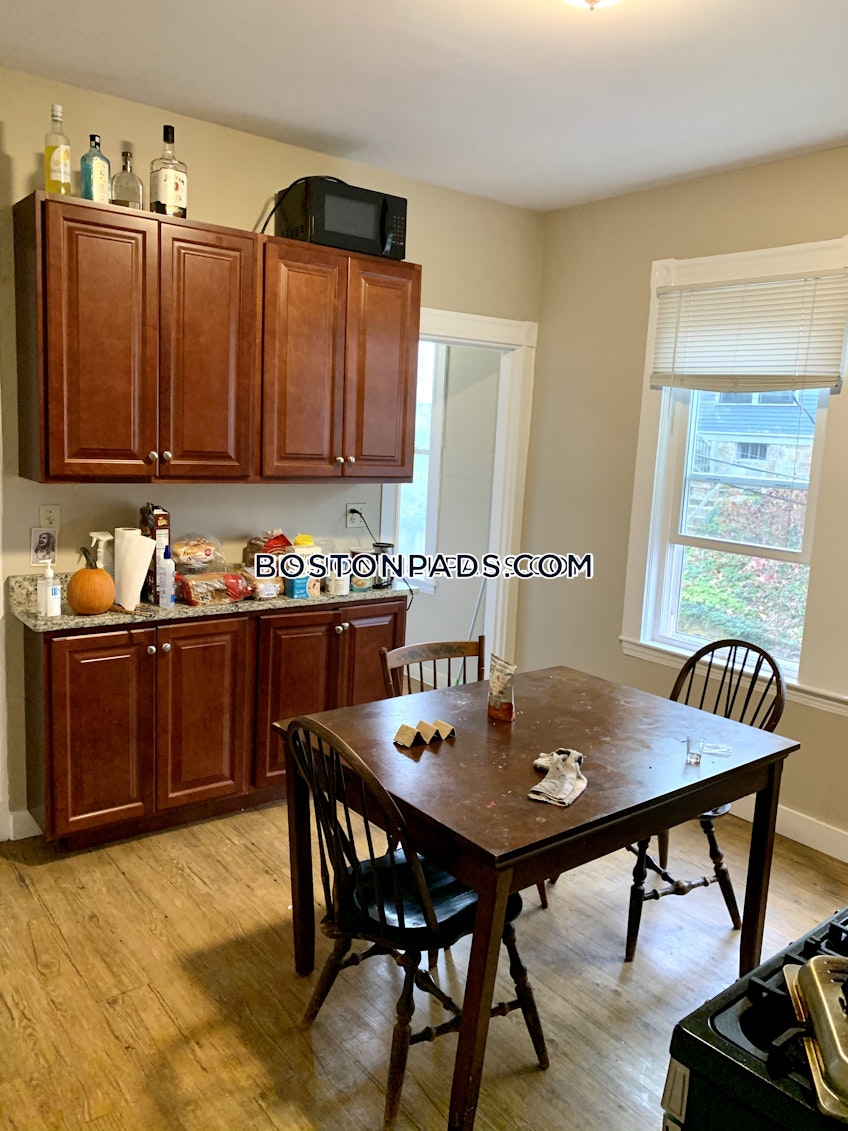 Boston - $5,600 /month