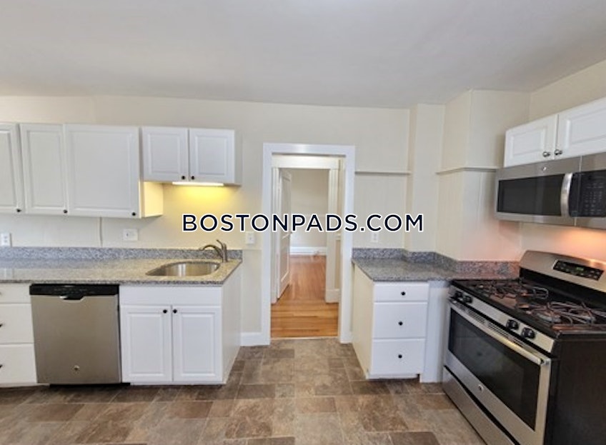Boston - $2,640 /month