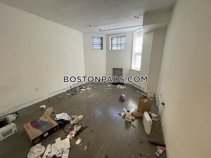 Queensberry St. Boston picture 5