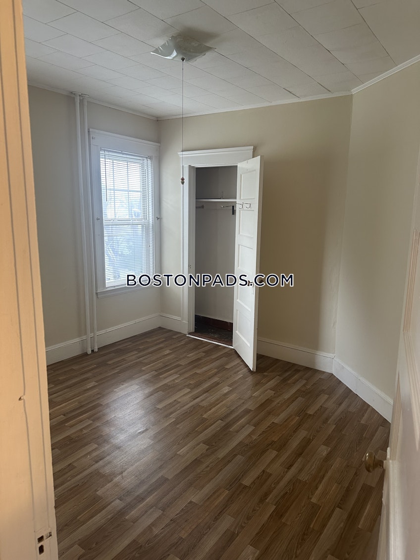 Somerville - $2,900 /month