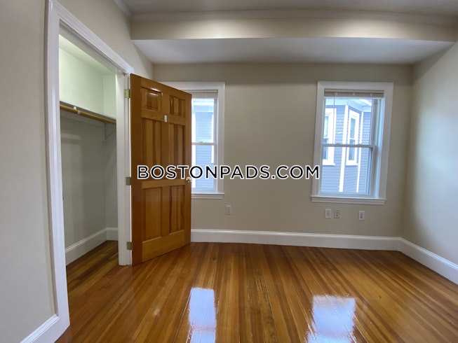 Boston - $6,000 /mo