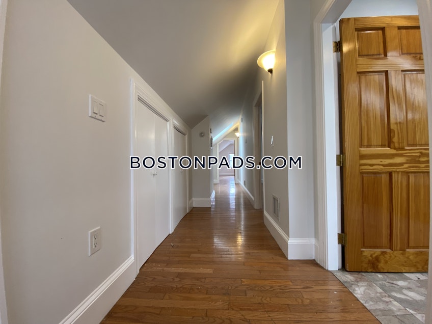 Boston - $5,950 /month