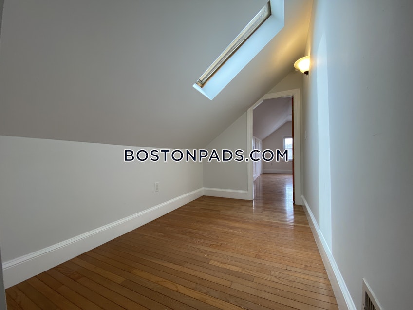 Boston - $5,950 /month
