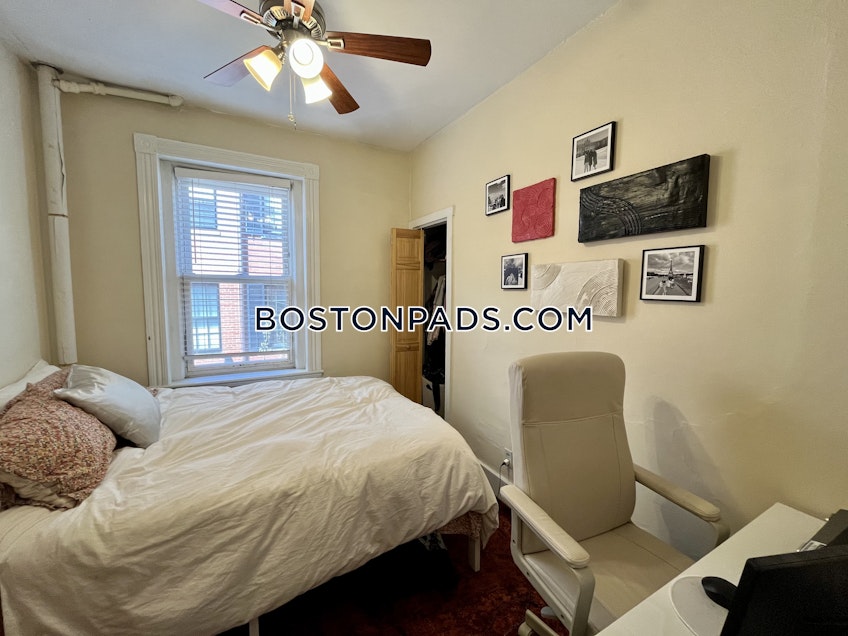 Boston - $3,700 /month