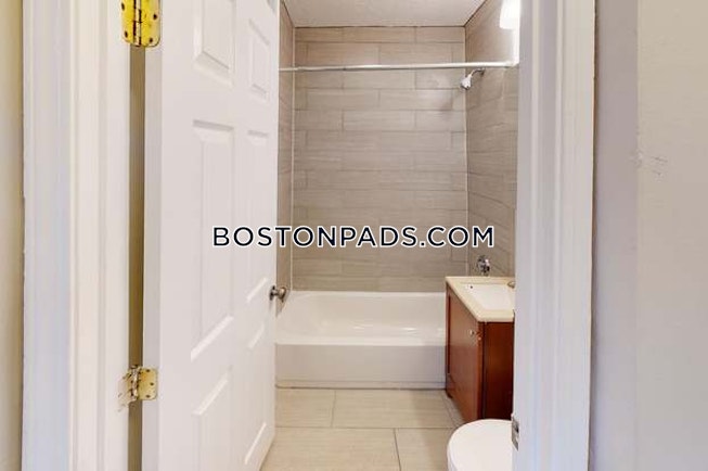 Boston - $4,095 /mo