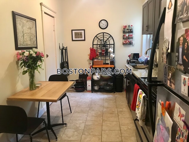 Boston - $2,000 /mo