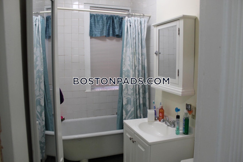 Boston - $3,000 /month