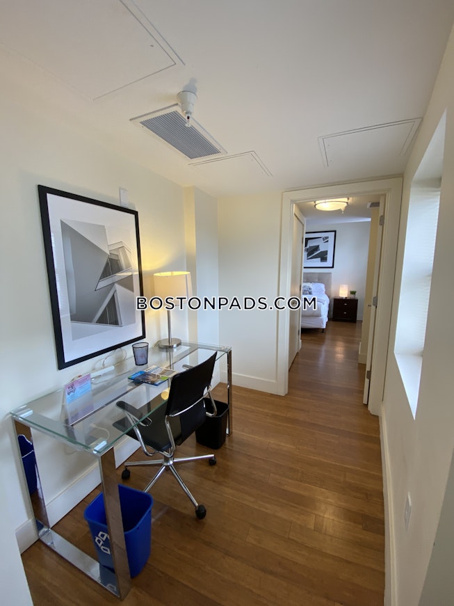 Boston - $4,200 /mo