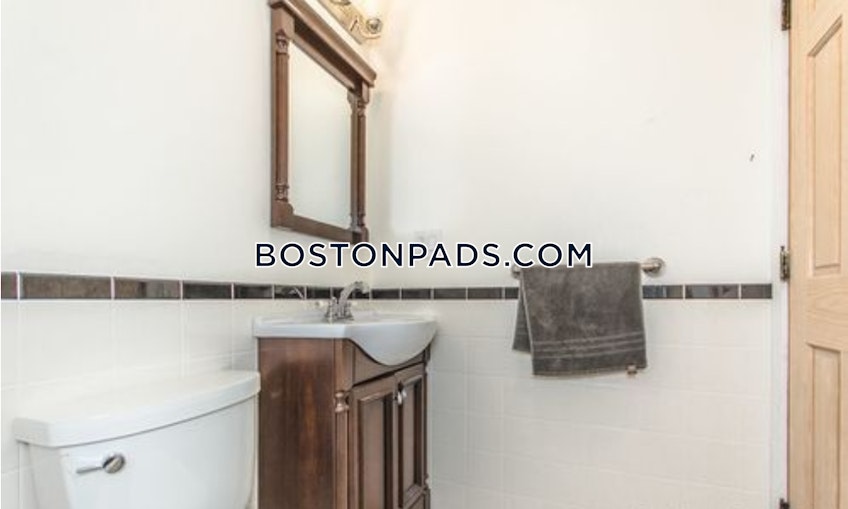 Boston - $2,850 /month