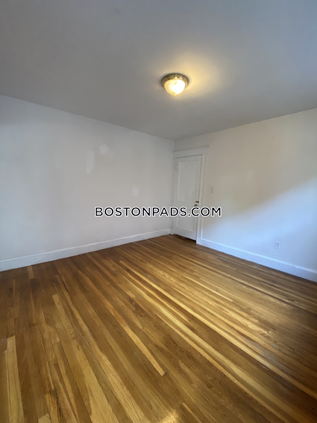 Boston - $3,550 /mo